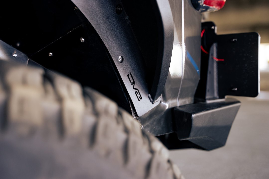 DV8 Offroad FDJL-07 Slim Flat Fender Flares