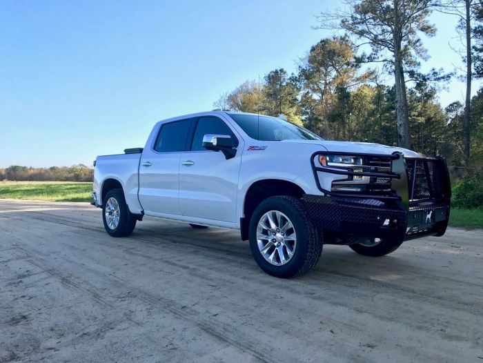 Ranch Hand FSC19HBL1 Summit Chevrolet 1500 Front Bumper Assembly
