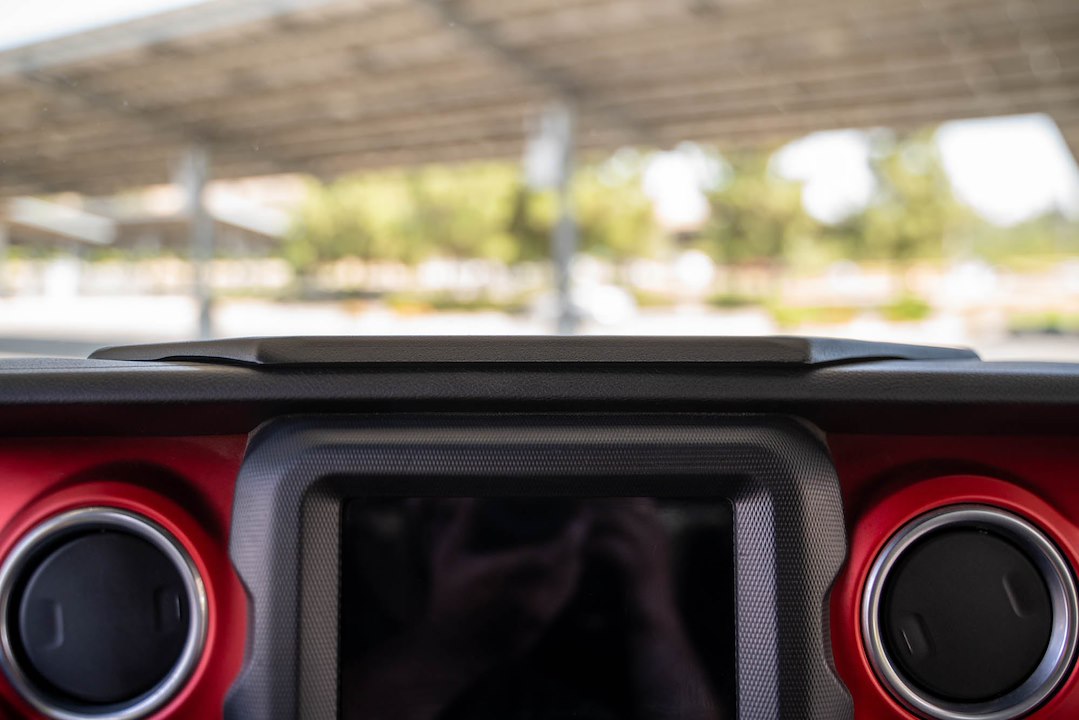 DV8 Offroad DMJL-02 Cell Phone Mounting Plate
