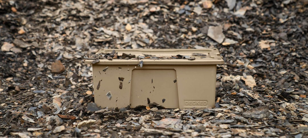 Decked A0040-DBIN-TAN D-co Bin 32 Portable Storage Box