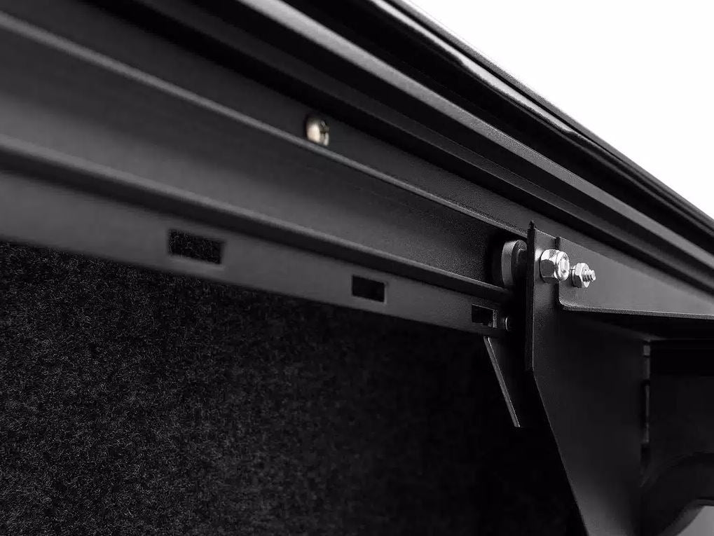 Roll-N-Lock Cm247 Truck-Bed Cargo Partition