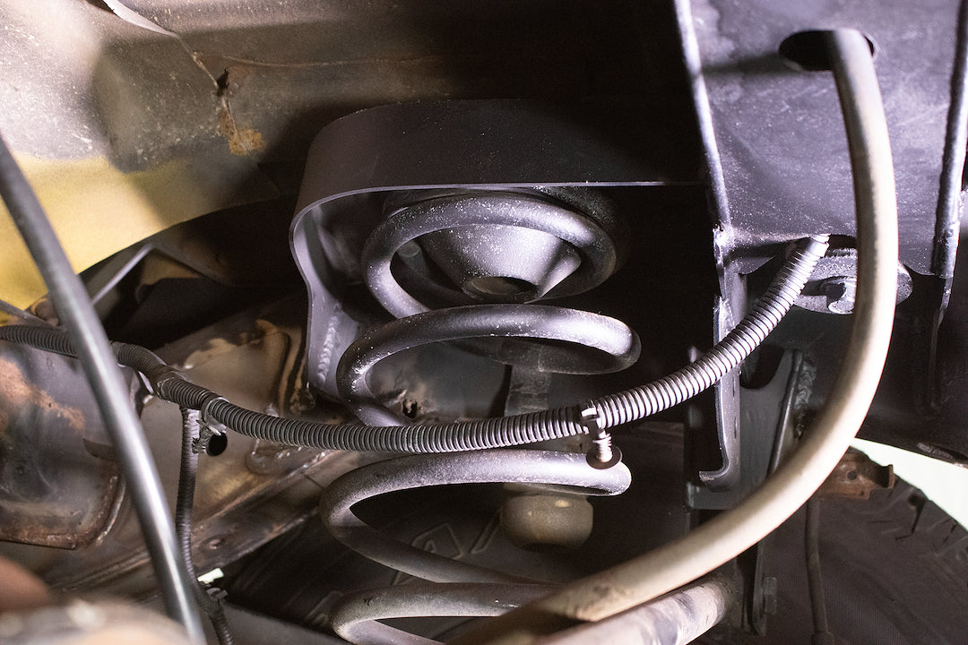 Kentrol Rb5049r JK Wrangler Rear Coil-Spring Frame Replacement