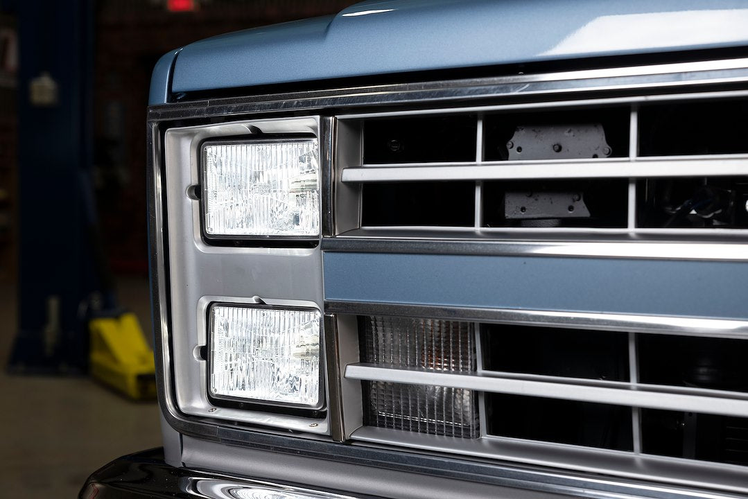 Holley Lfrb140-1 RetroBright Headlight Conversion Package