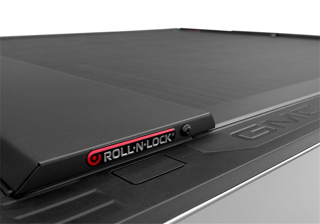 Roll-N-Lock LG226M M-Series Silverado/Sierra HD Bed Cover