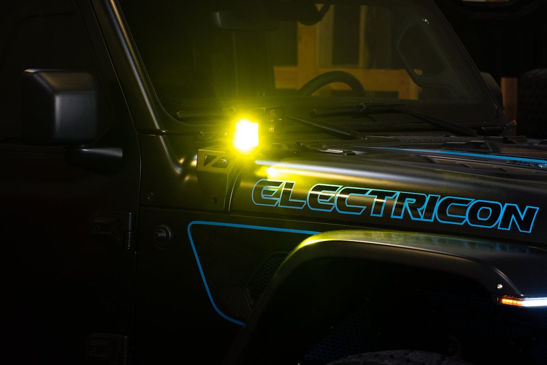 DV8 Offroad BE3EW40W-A Elite Amber Driving/Fog Pod