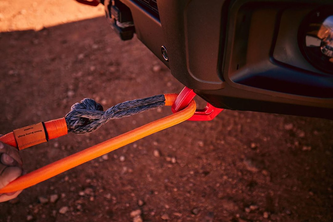 ARB ARB2018 Soft Connect 32,000-lb Recovery Shackle - image 4