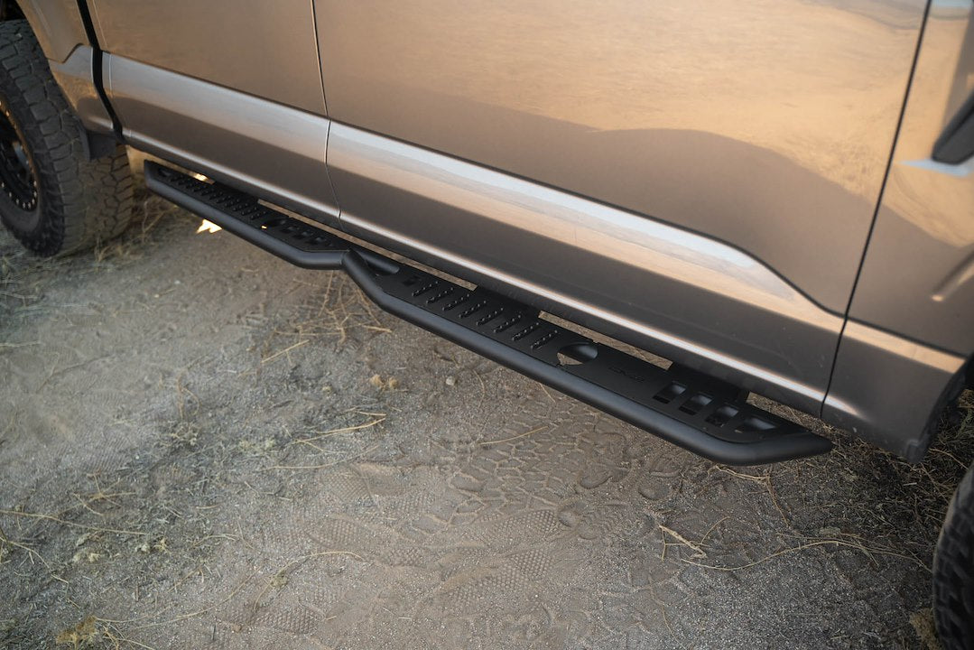DV8 Offroad SRFF1-01 Centric Crew Cab Entry Bars