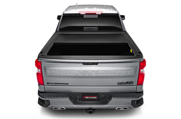 Roll-N-Lock RC263E E-Series 2023 Colorado/Canyon Cover