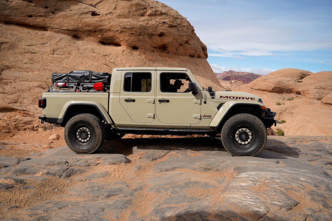 DV8 Offroad RRUN-02 MTO Bed Cargo Carrier