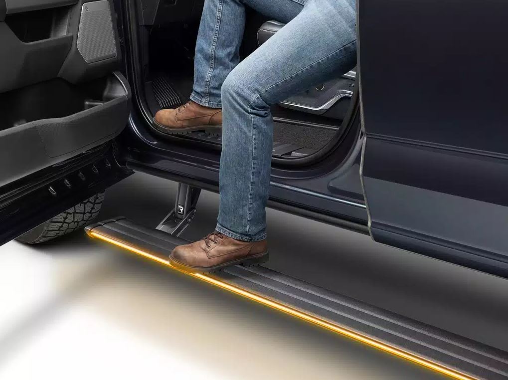 AMP Research 96255-01A PowerStep Vision Lighted Running Boards - image 3