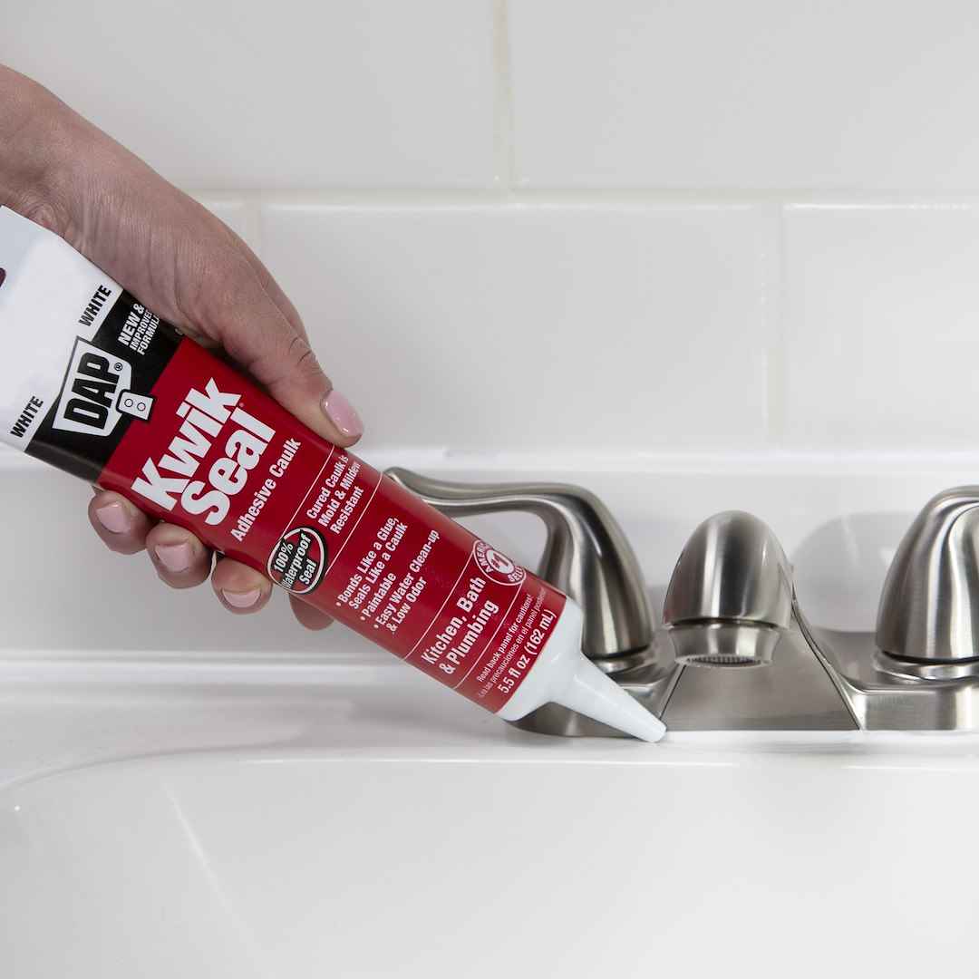 DAP 7079818001 Kwik Seal White Acrylic-Latex Caulk, 5.5 oz