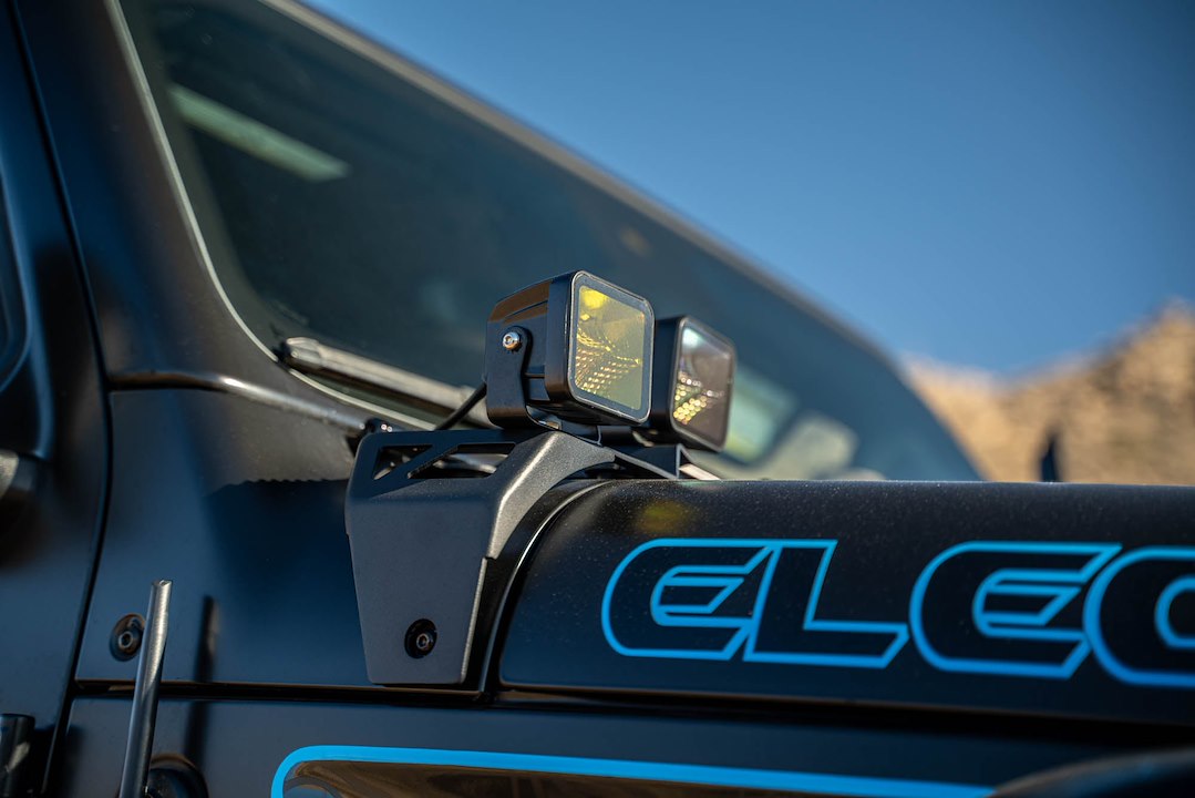 DV8 Offroad LBJL-12 Dual-Light Mounting Bracket