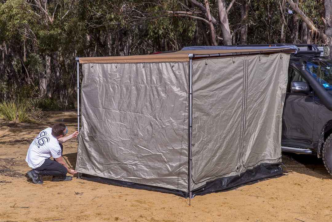 ARB 813108A 2500-Series Deluxe Awning Room with Floor