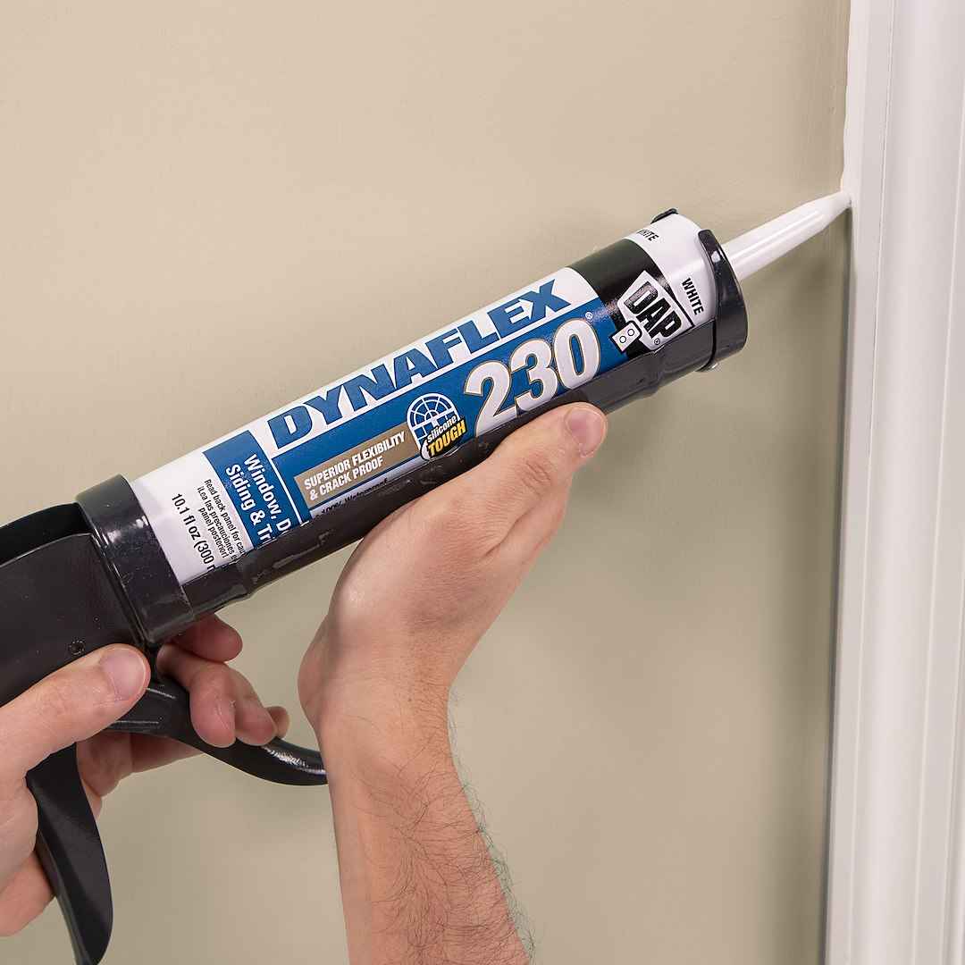 DAP 7079818304 Dynaflex 230 Clear Latex Caulk, 10.1 oz