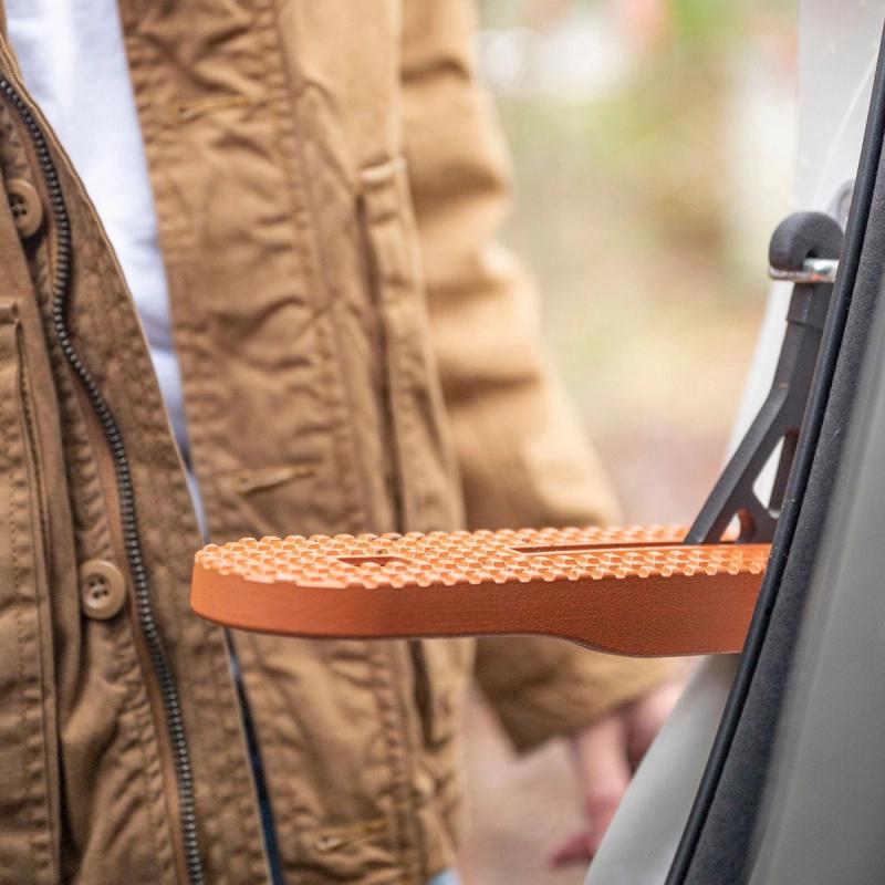 Rightline Gear 100662 Moki Ascent Vehicle Step