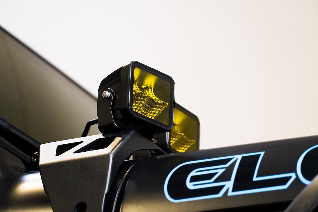 DV8 Offroad BE3EW40W-A Elite Amber Driving/Fog Pod