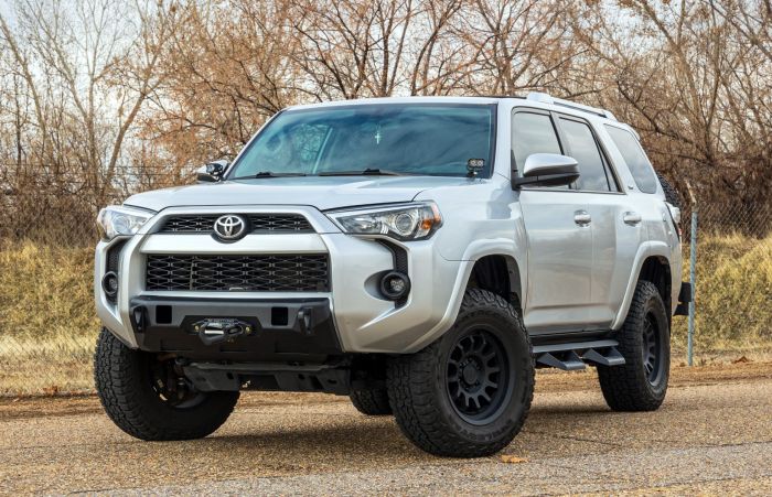 ReadyLift 62-50340 SST 2.1 Stage 2 Suspension System