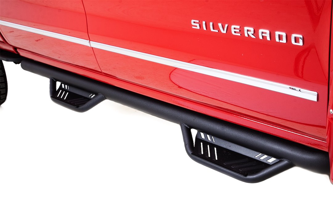 Lund 34641334 Ram Quad Cab Terrain HX Step Nerf Bar