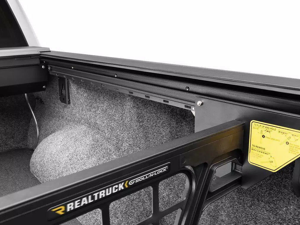 Roll-N-Lock Cm401 Truck-Bed Cargo Partition