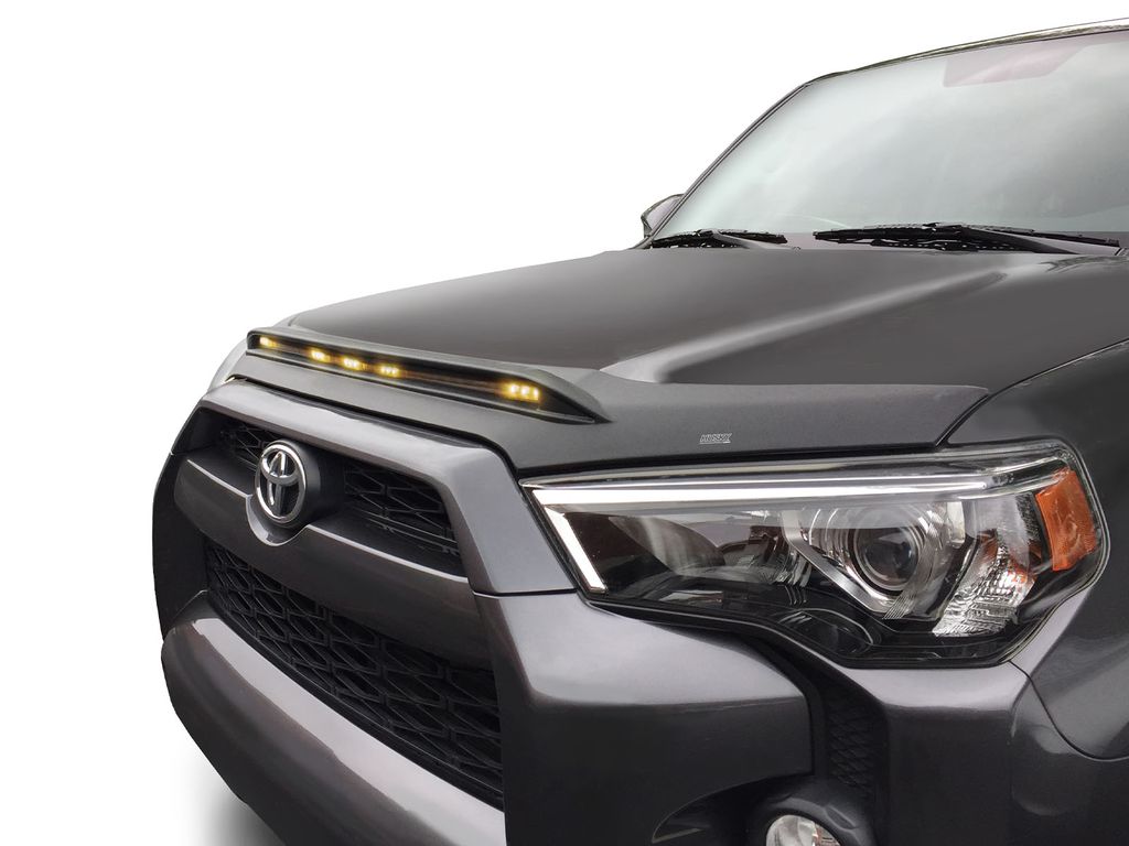 Husky Liner 2820025 Aeroskin Lightshield PRO Bug Shield