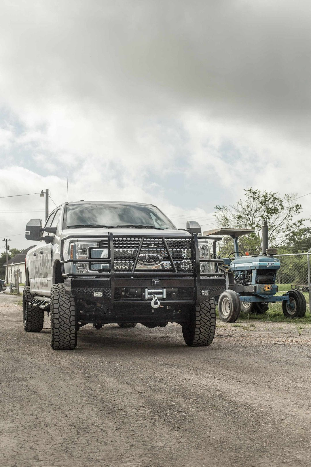 Ranch Hand Fbd255blr Sport Grille-Guard Front Bumper
