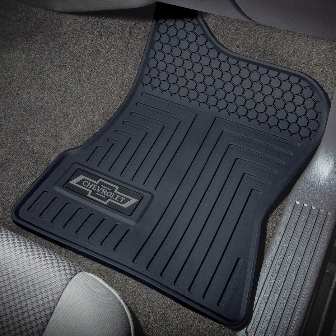 Plasticolor 001795R01 Silverado Direct-Fit Chevrolet Floor Mat