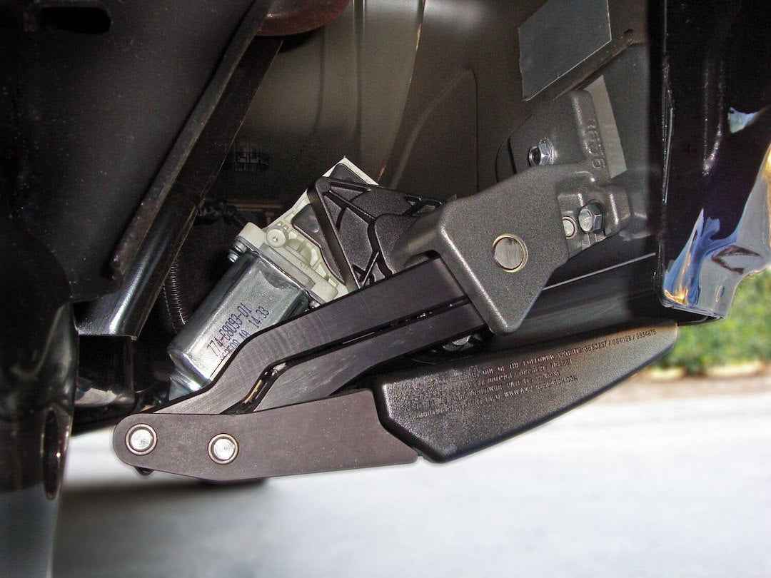 AMP Research 76138-01A PowerStep Boards for 2013–2014 Ram