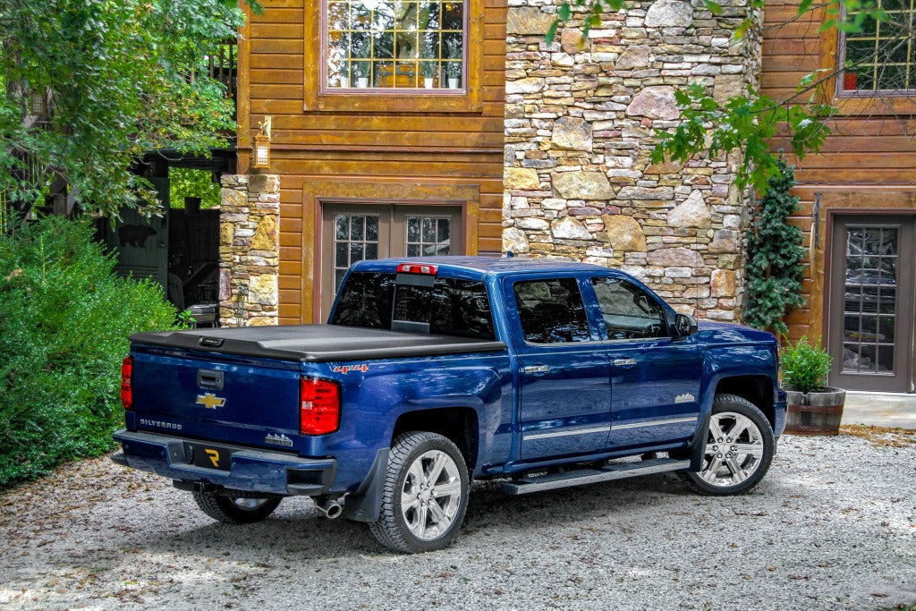 Undercover Uc1128 Tonneau Cover - image 8