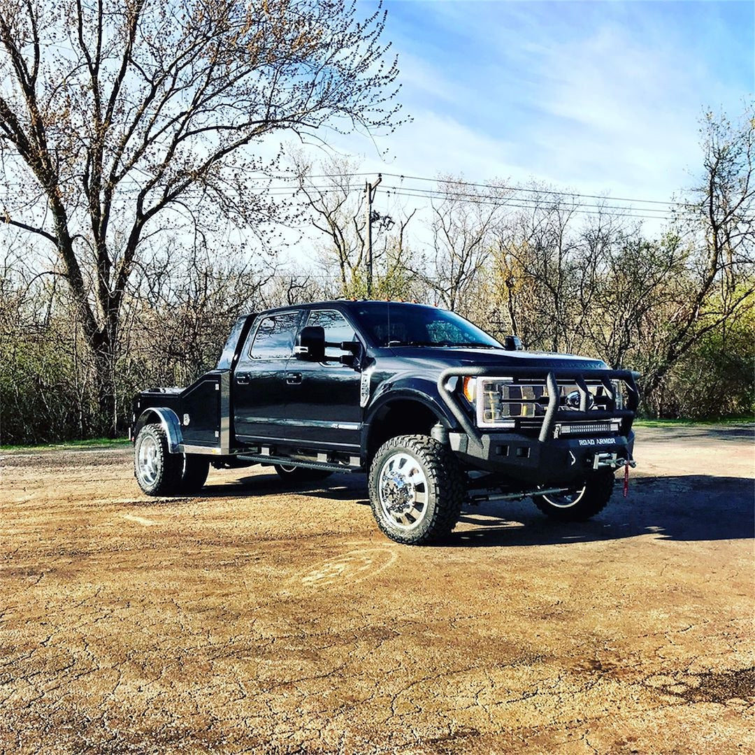 Road Armor 61742B Stealth Titan II Front Bumper Assembly