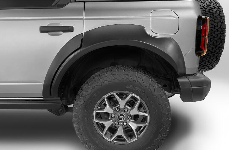 Bushwacker 20961-02 Extend-A-Fender Flare Set