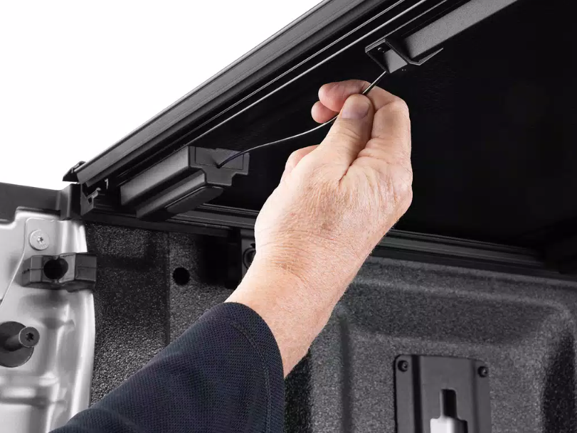 BAK Industries 772440 2022–2026 Tundra 5.5-ft F1 Tonneau - image 10