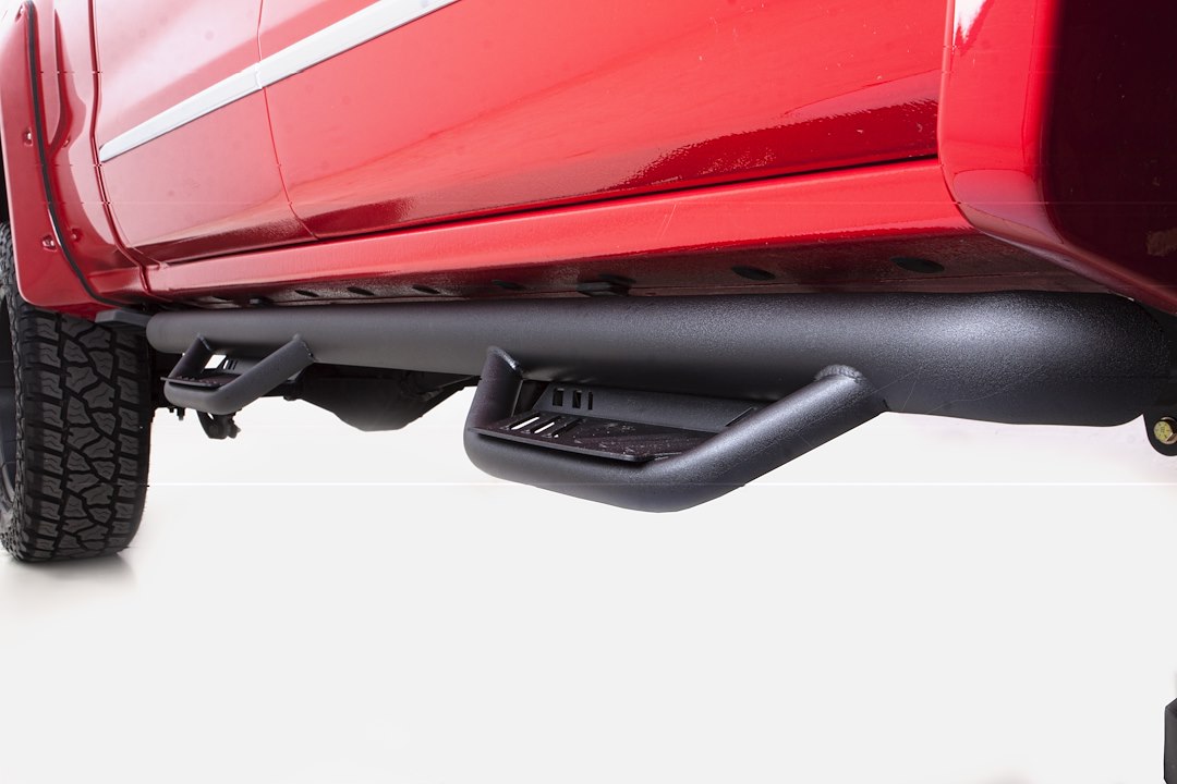 Lund 54541414 Terrain HX Extreme Drop-Step Nerf Bar