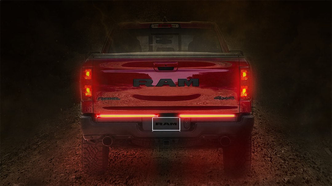 Putco 9201948-04 Blade LED Tailgate Lamp Package