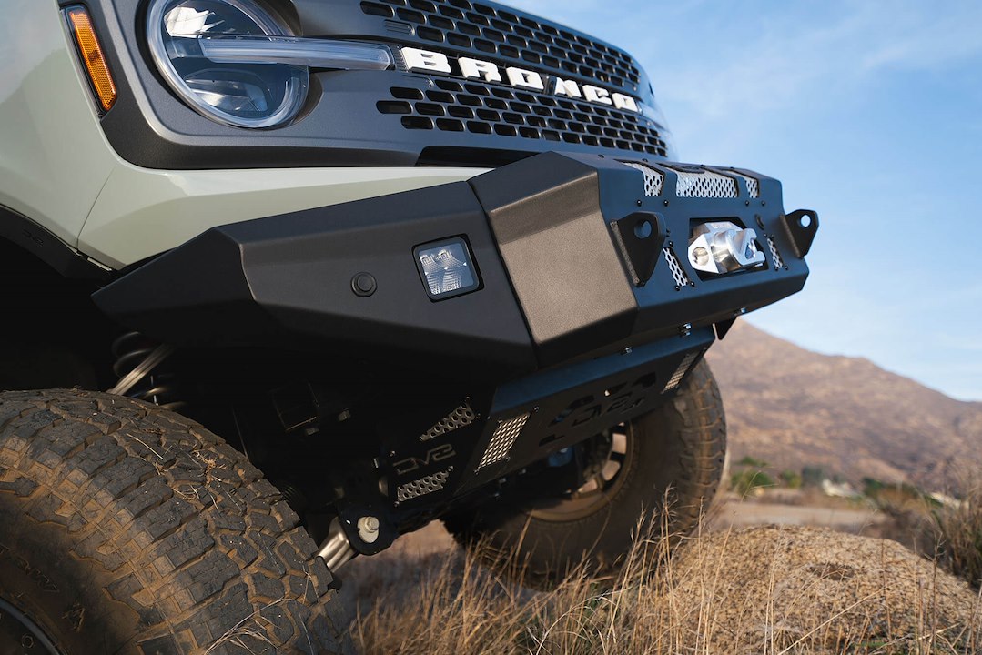 DV8 Offroad SPBR-01 Front Underbody Skid