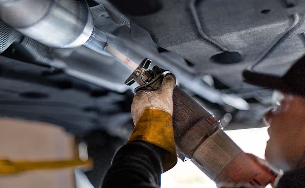 MagnaFlow 339301 California Pre-OBDII Catalytic Converter