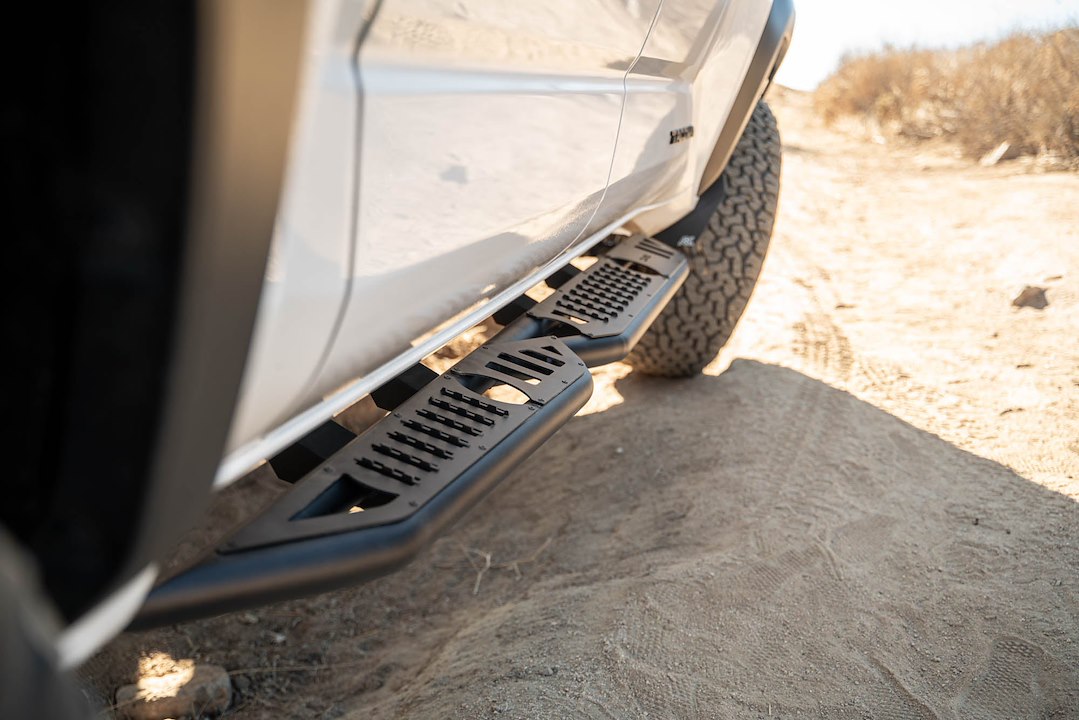 DV8 Offroad SRTT1-03 OE Plus Tacoma Entry Bars