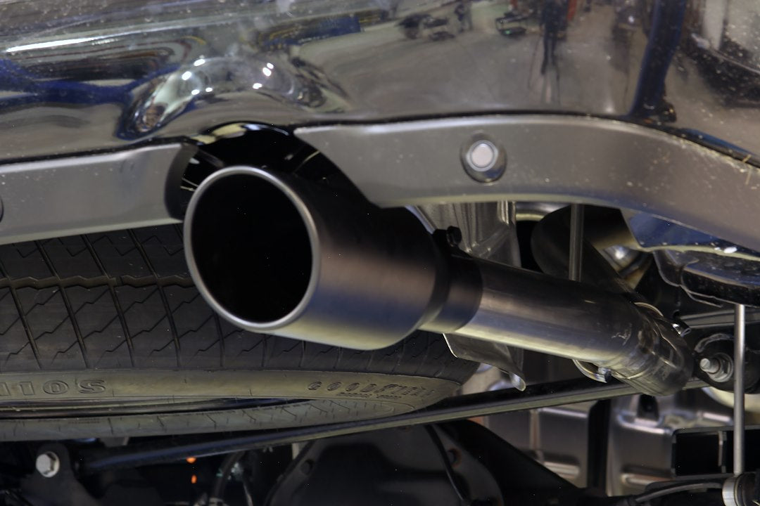 Flowmaster 817850 American Thunder Axle-Back Kit