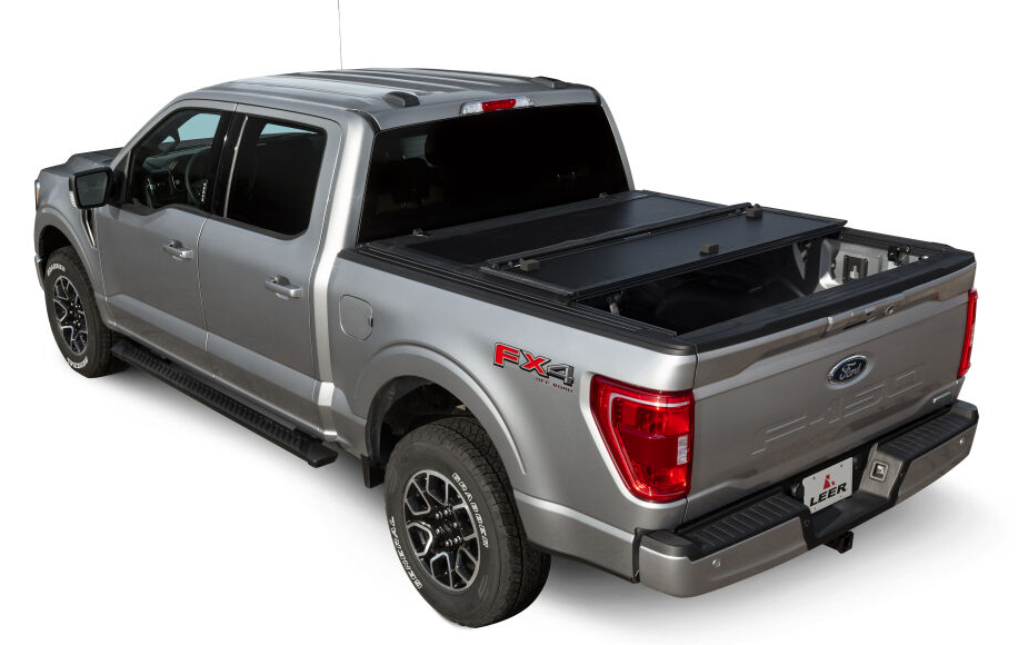 Leer 631346 HF350M Hard Three-Fold Truck-Bed Cover