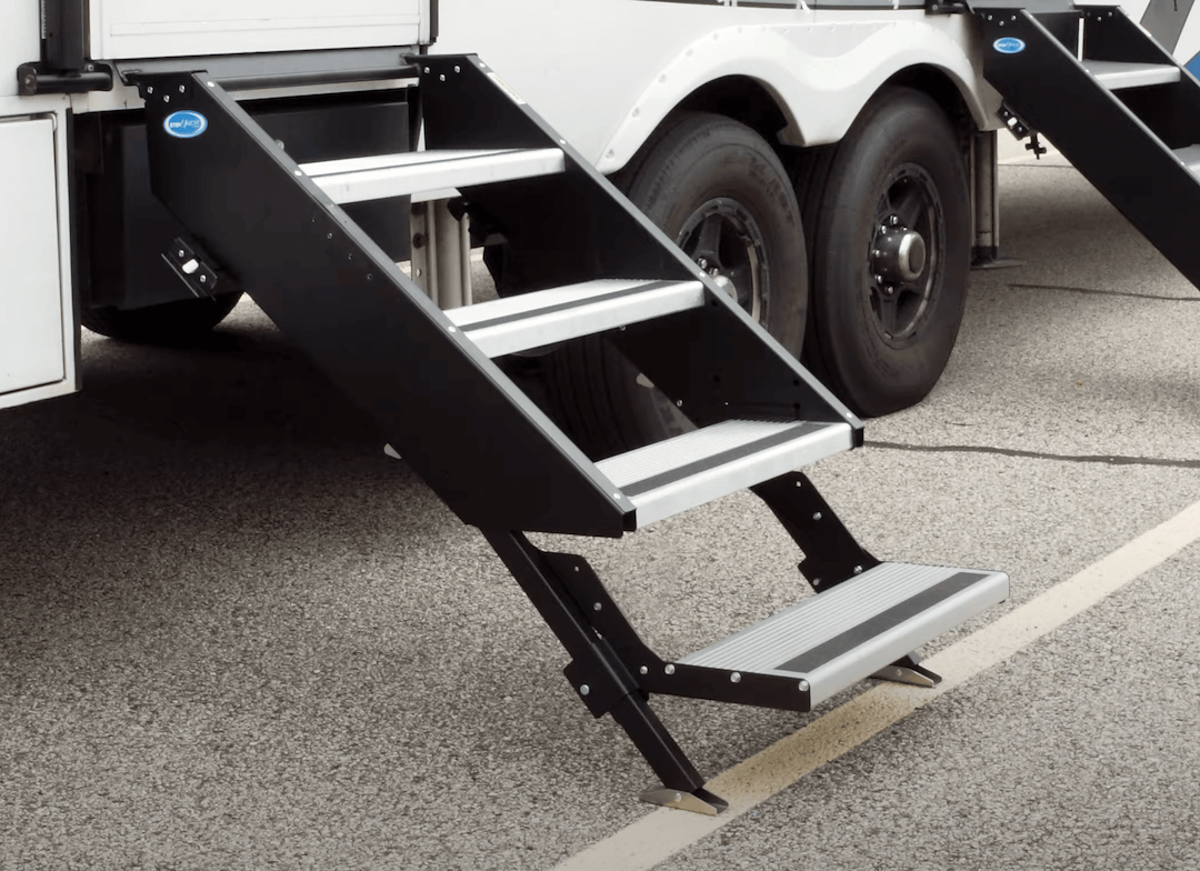 Mor/Ryde Stp54-075 Entry Step - image 1