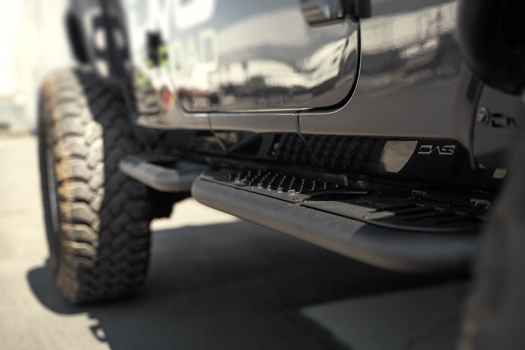 DV8 Offroad SRJL-08 OE Plus Four-Door Entry Bars