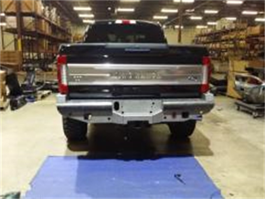 Road Armor 617VR0B Vaquero Rear Bumper Assembly