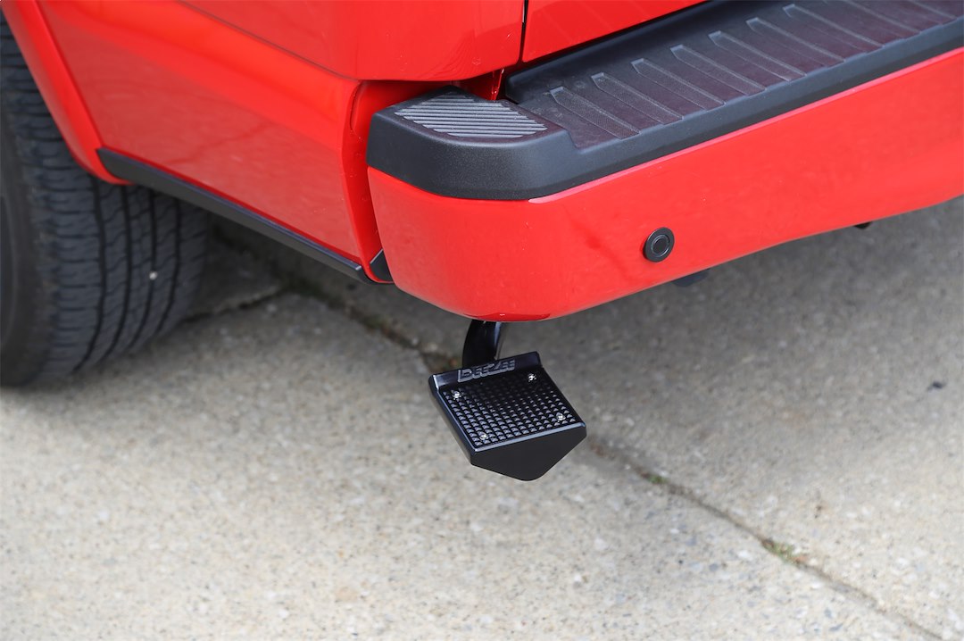 Dee Zee DZ6205S Frame-Mounted Bumper Entry Step - image 3