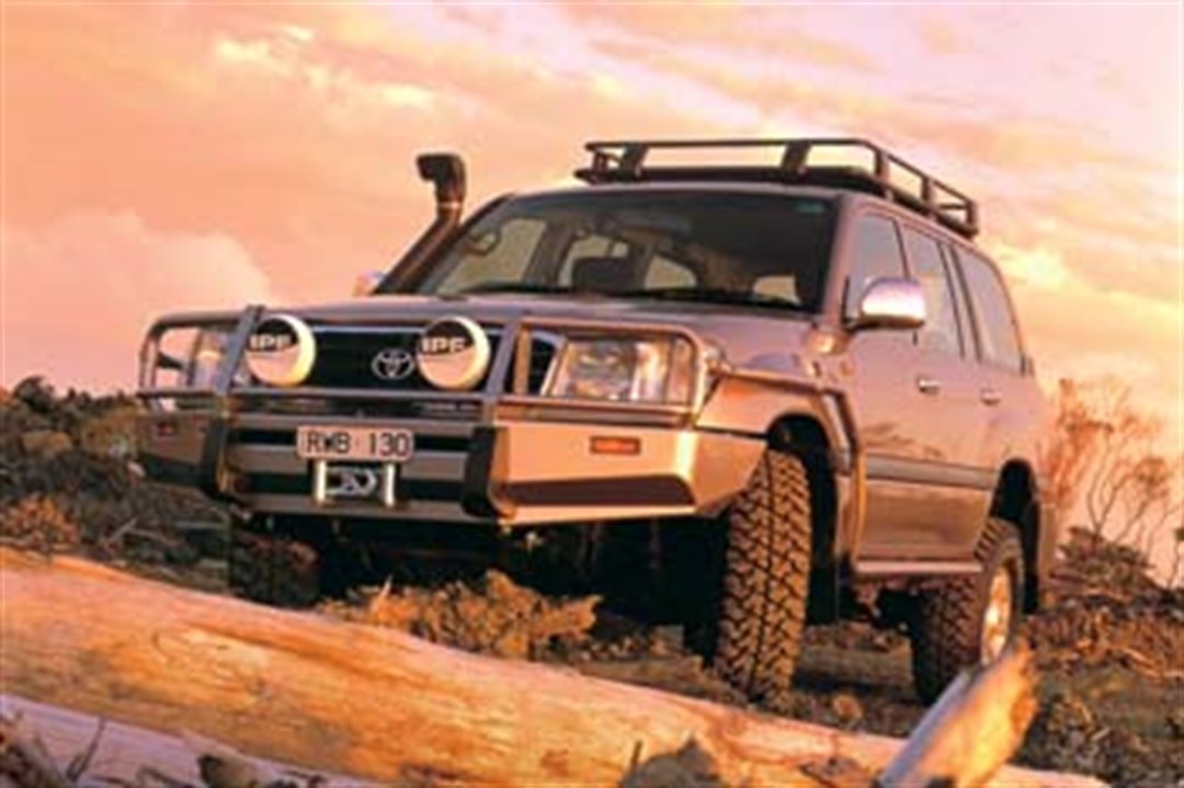 ARB 3413050 Deluxe Bar for 1998–2002 LC100 IFS - image 6