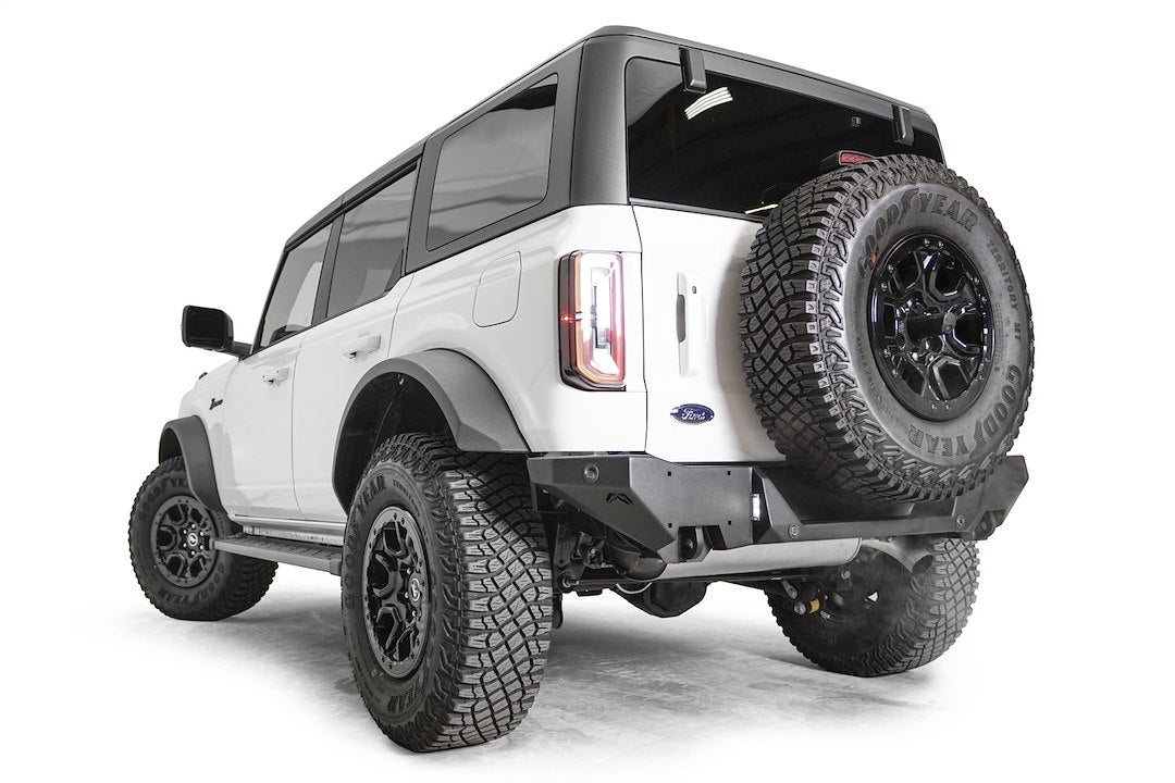 Fab Fours FB21-Y5251-1 Ford Premium Rear Bumper