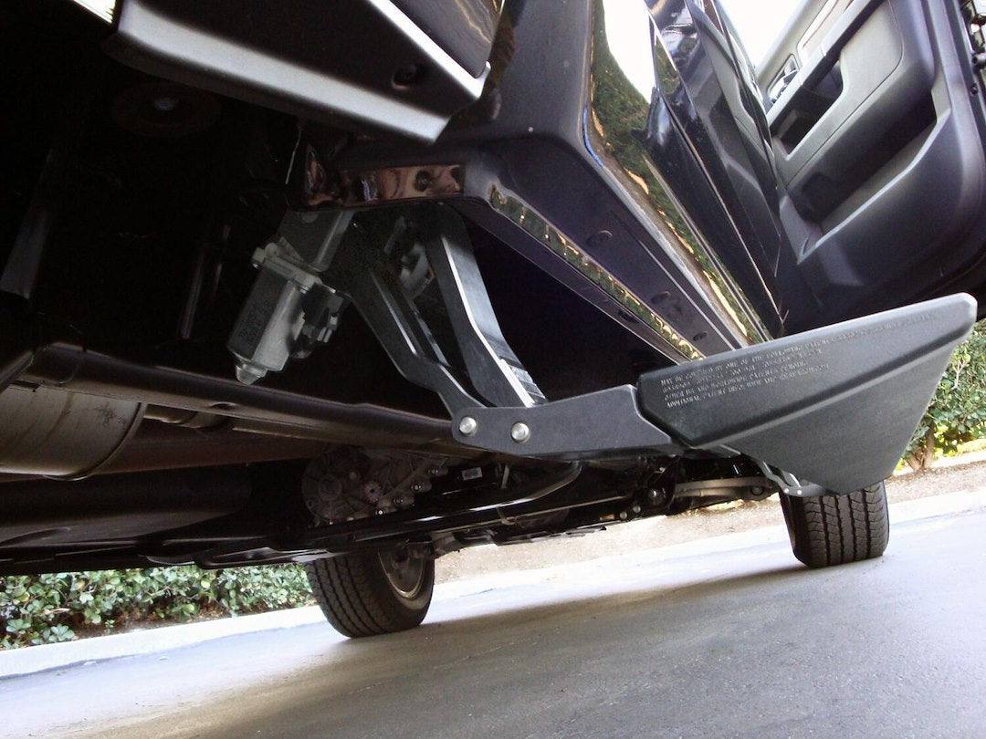 AMP Research 76138-01A PowerStep Boards for 2013–2014 Ram - image 6
