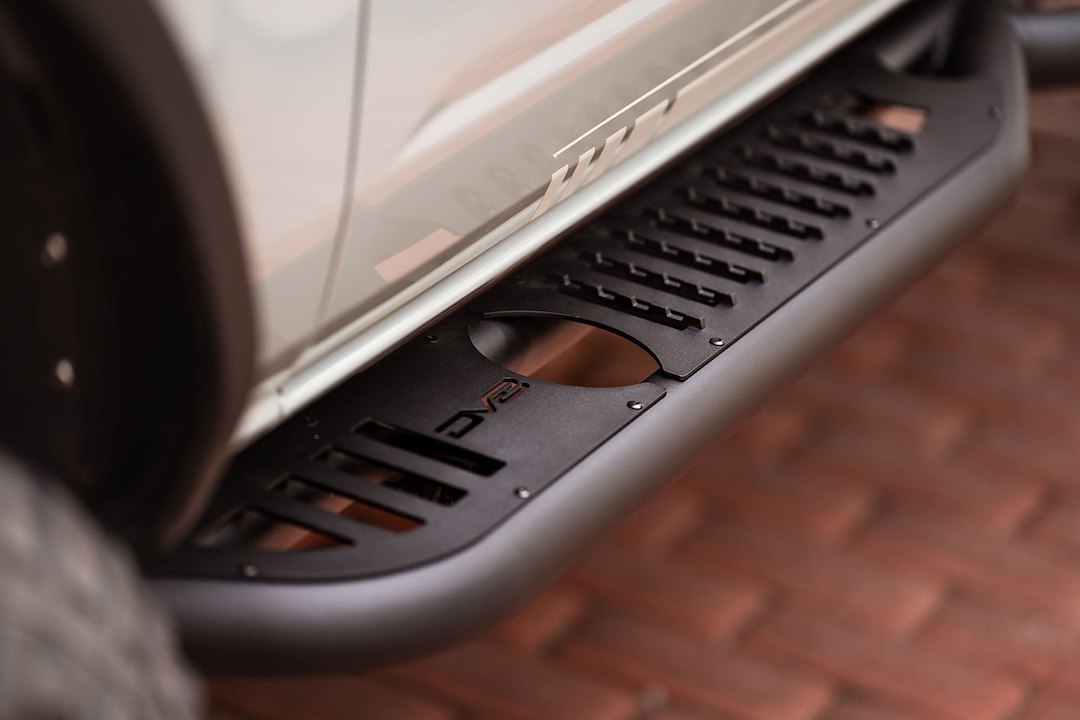 DV8 Offroad SRBR-02 OE Plus Round Entry Bars