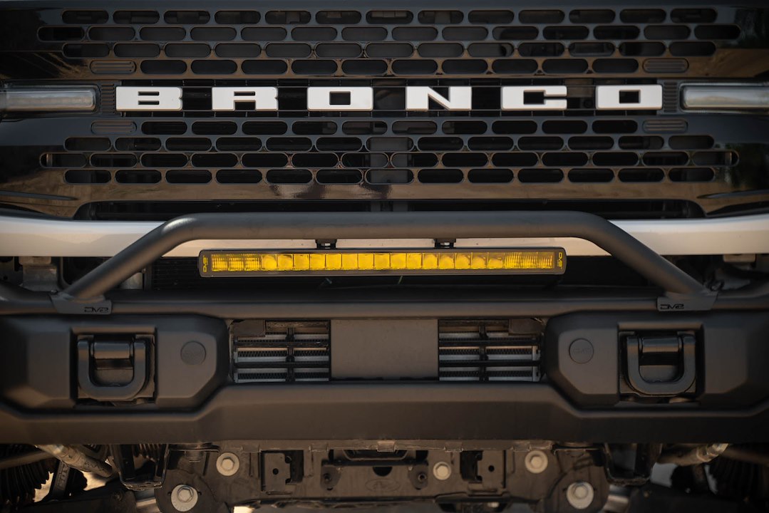 DV8 Offroad LBBR-09 Bronco Front Bull Bar
