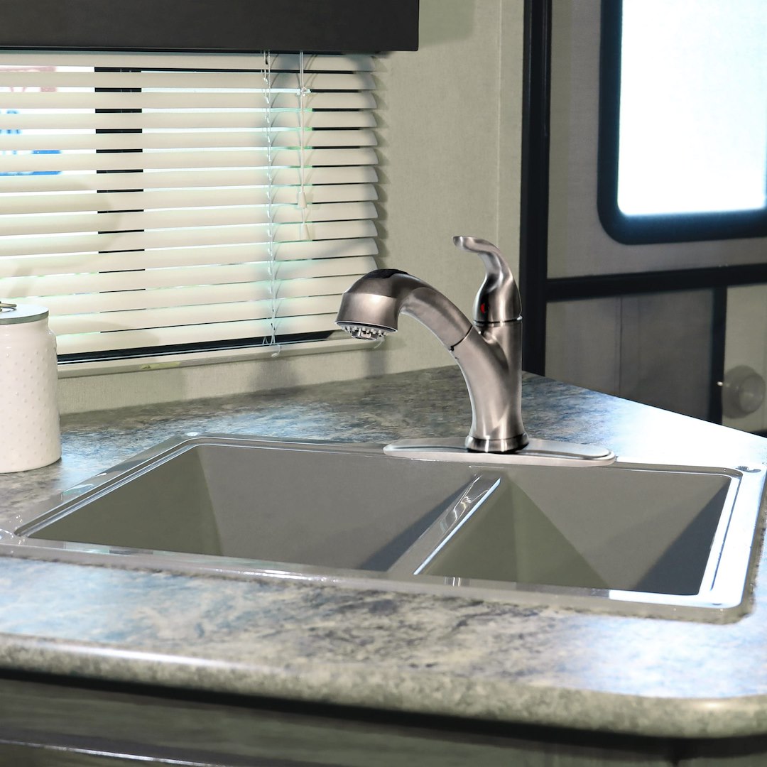 Phoenix Products Pf231441 Faucet - image 4