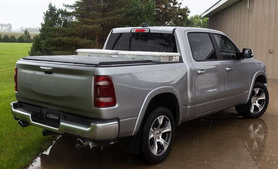 Access Covers 61399 Tonneau Cover - image 5
