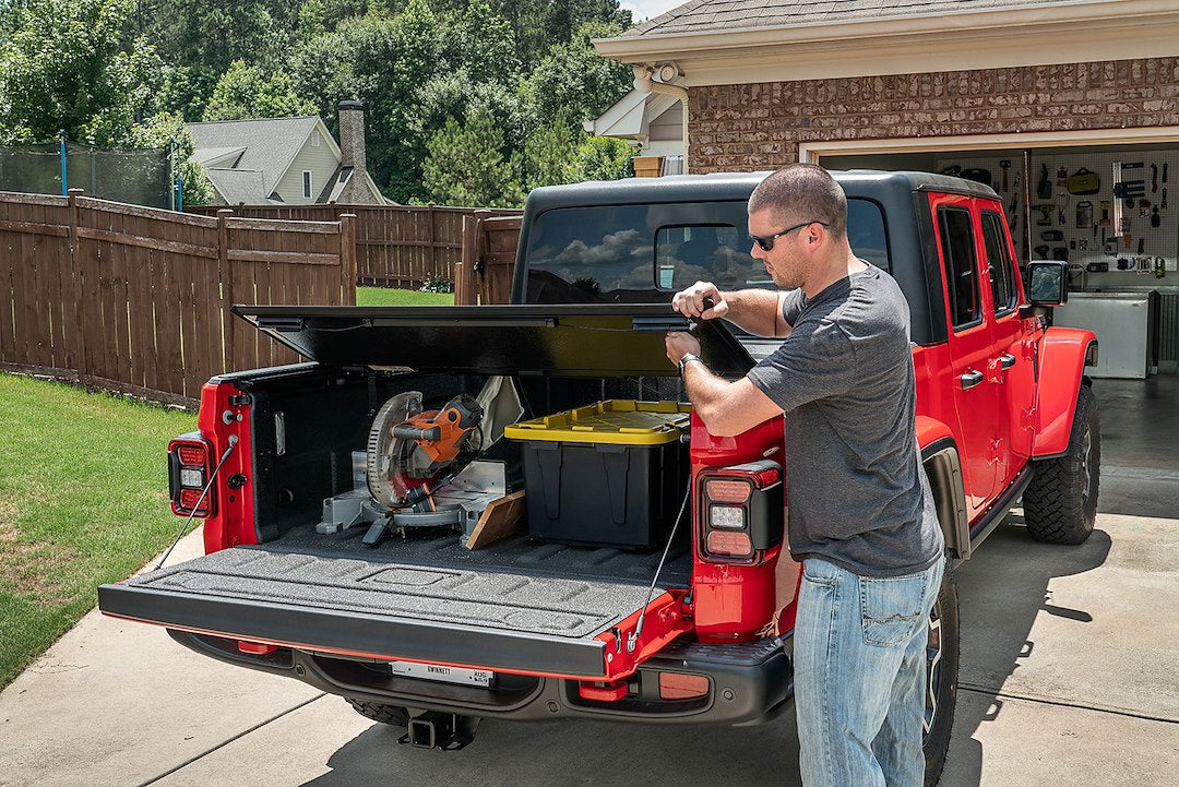 Rugged Ridge 13550.24 ARMIS Hard-Folding Aluminum Bed Cover